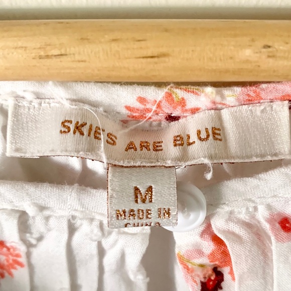 CLOSING SALE! 
🎉HP!!🎉 Skies Are Blue | Mini White Floral Dress - Picture 4 of 4